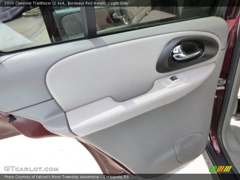 Bordeaux Red Metallic / Light Gray 2006 Chevrolet TrailBlazer LS 4x4