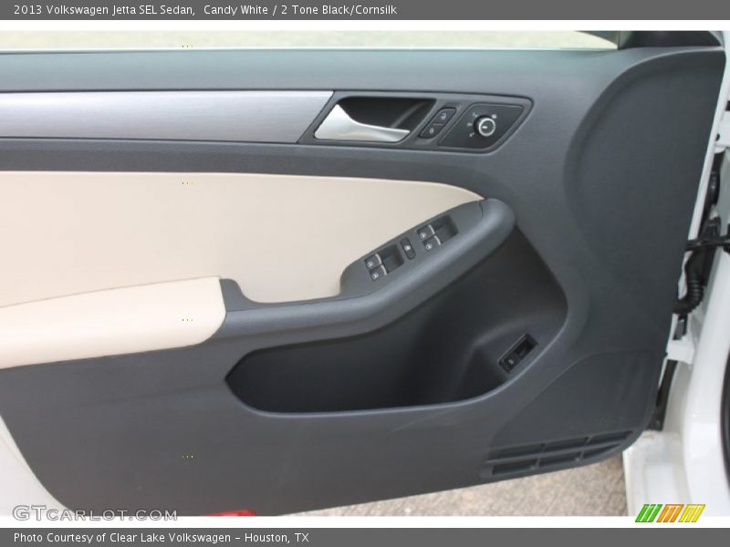 Candy White / 2 Tone Black/Cornsilk 2013 Volkswagen Jetta SEL Sedan