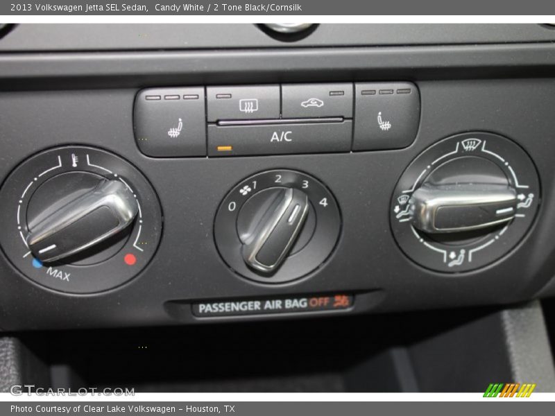 Candy White / 2 Tone Black/Cornsilk 2013 Volkswagen Jetta SEL Sedan
