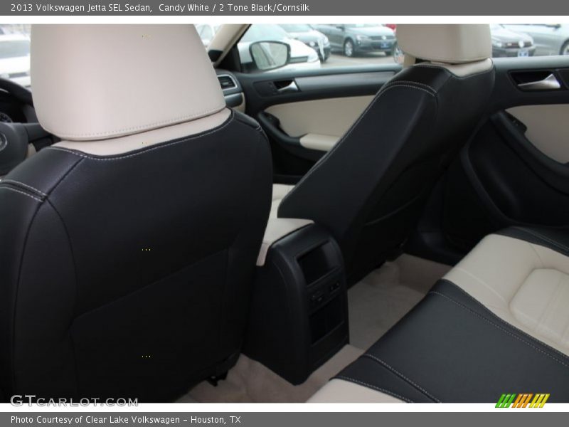 Candy White / 2 Tone Black/Cornsilk 2013 Volkswagen Jetta SEL Sedan