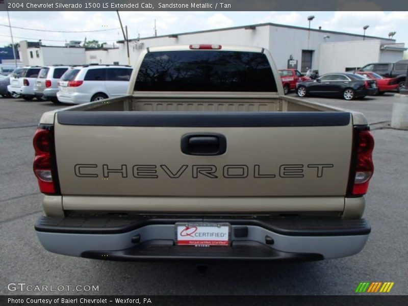 Sandstone Metallic / Tan 2004 Chevrolet Silverado 1500 LS Extended Cab