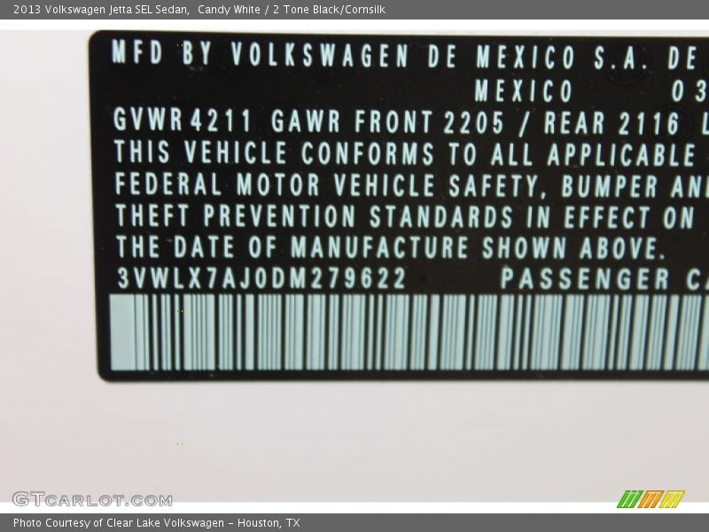 Candy White / 2 Tone Black/Cornsilk 2013 Volkswagen Jetta SEL Sedan