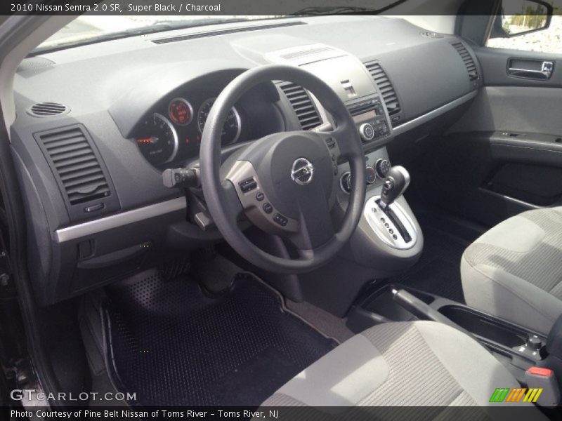 Super Black / Charcoal 2010 Nissan Sentra 2.0 SR