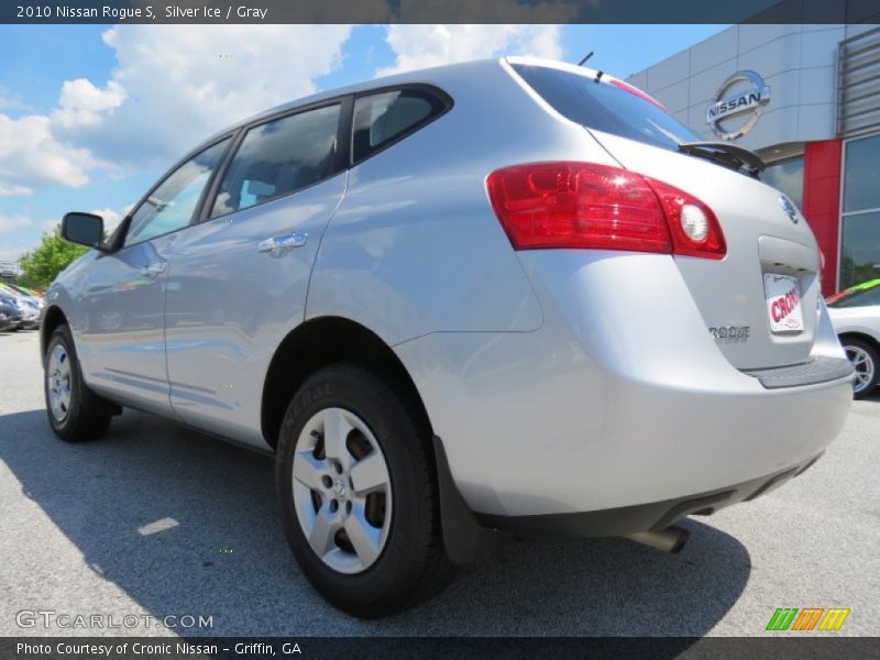Silver Ice / Gray 2010 Nissan Rogue S