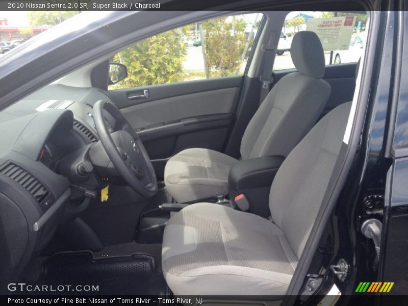 Super Black / Charcoal 2010 Nissan Sentra 2.0 SR