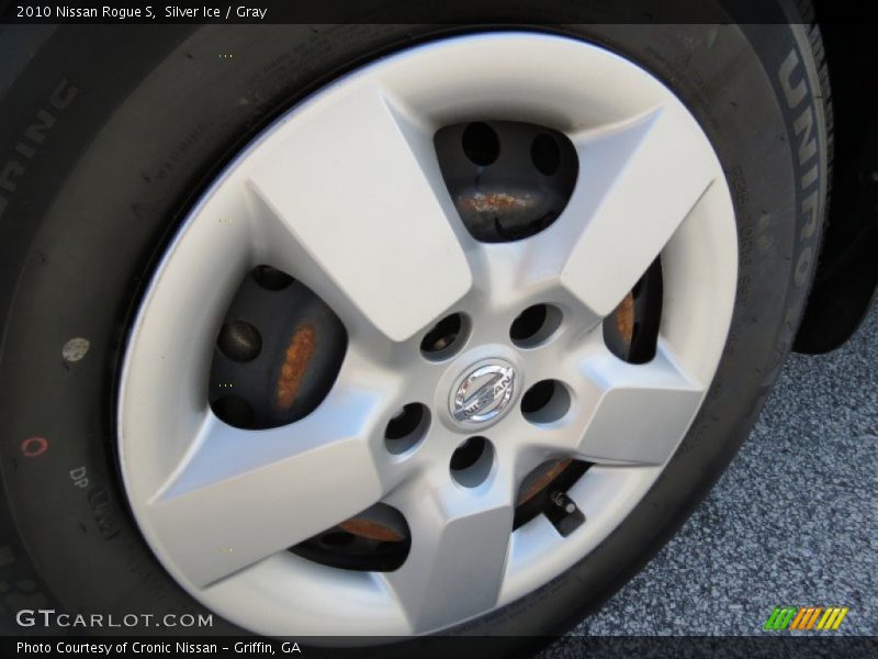 Silver Ice / Gray 2010 Nissan Rogue S