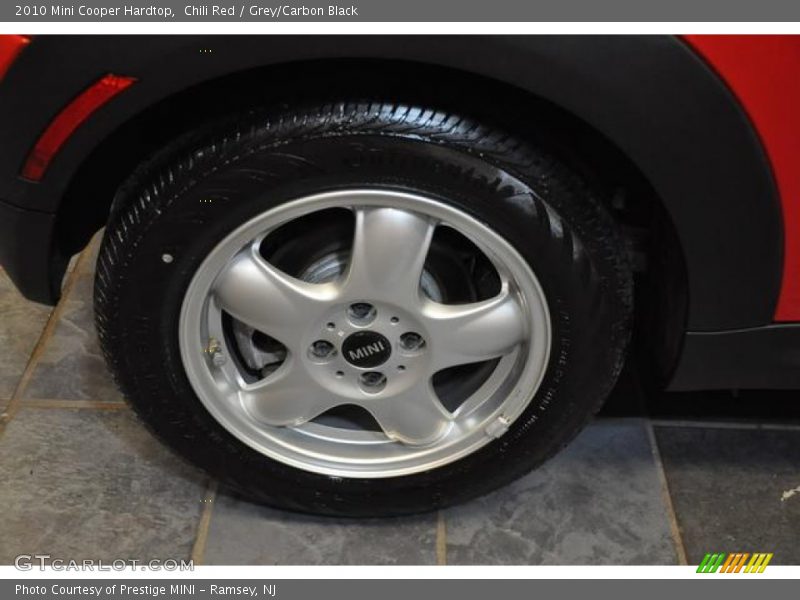 Chili Red / Grey/Carbon Black 2010 Mini Cooper Hardtop