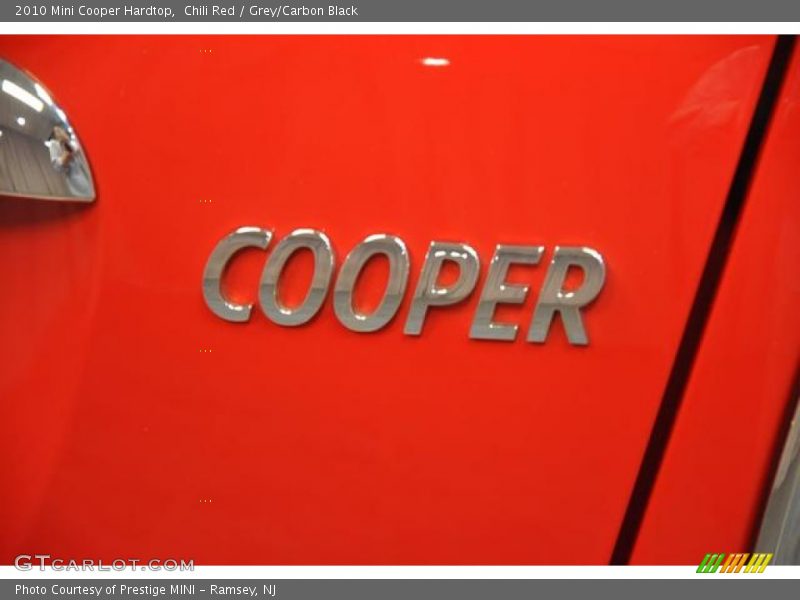 Chili Red / Grey/Carbon Black 2010 Mini Cooper Hardtop