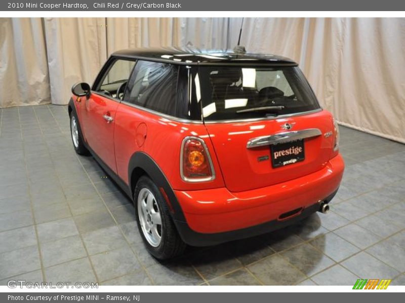 Chili Red / Grey/Carbon Black 2010 Mini Cooper Hardtop