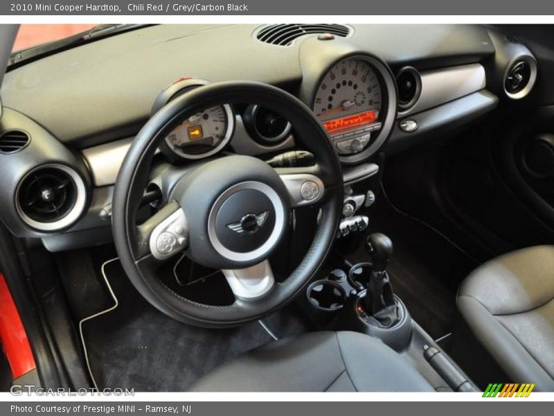 Chili Red / Grey/Carbon Black 2010 Mini Cooper Hardtop