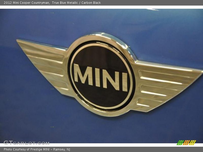 True Blue Metallic / Carbon Black 2012 Mini Cooper Countryman