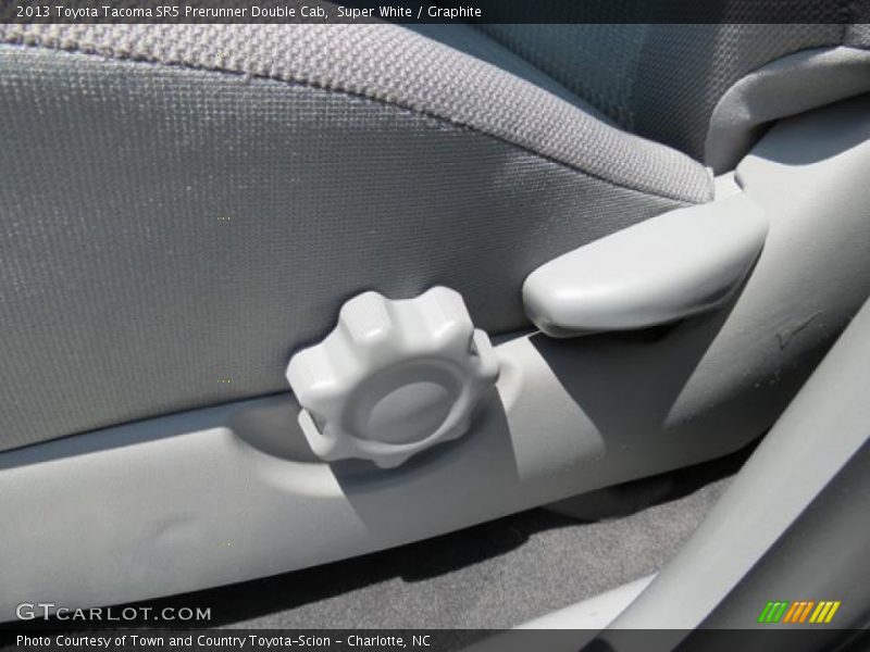Super White / Graphite 2013 Toyota Tacoma SR5 Prerunner Double Cab