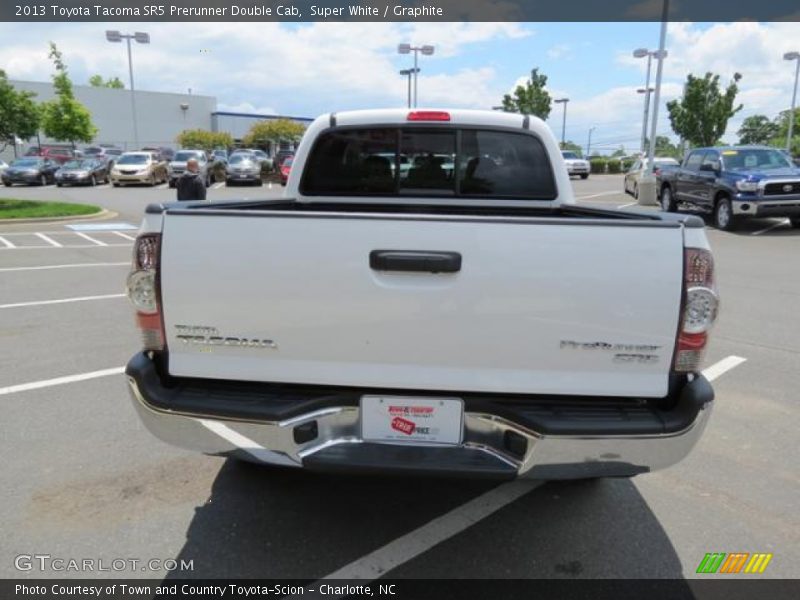 Super White / Graphite 2013 Toyota Tacoma SR5 Prerunner Double Cab