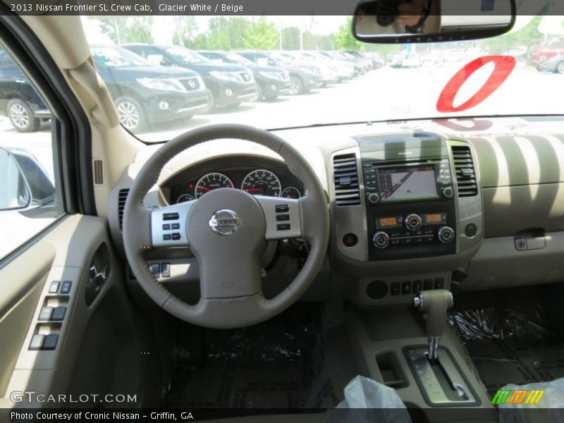 Glacier White / Beige 2013 Nissan Frontier SL Crew Cab