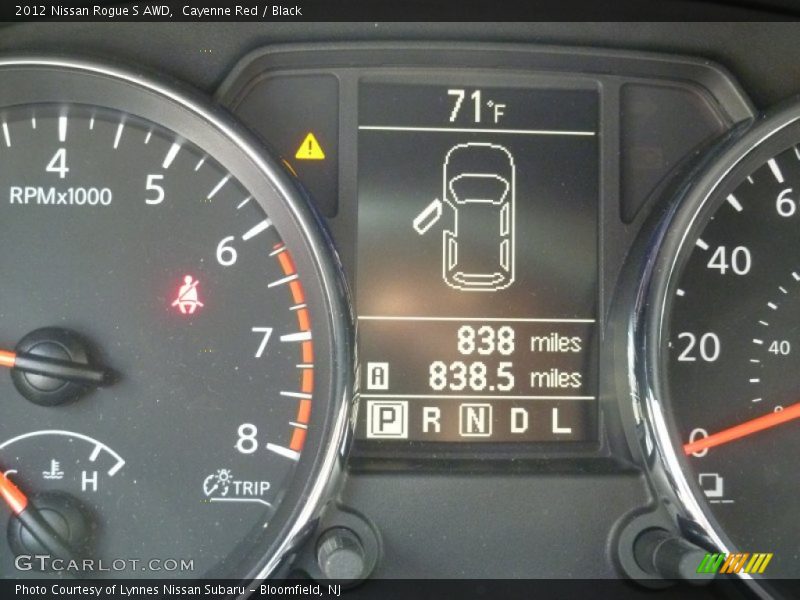 Cayenne Red / Black 2012 Nissan Rogue S AWD