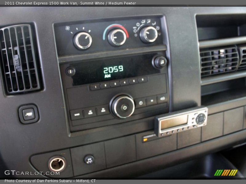 Summit White / Medium Pewter 2011 Chevrolet Express 1500 Work Van