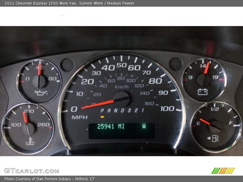 Summit White / Medium Pewter 2011 Chevrolet Express 1500 Work Van