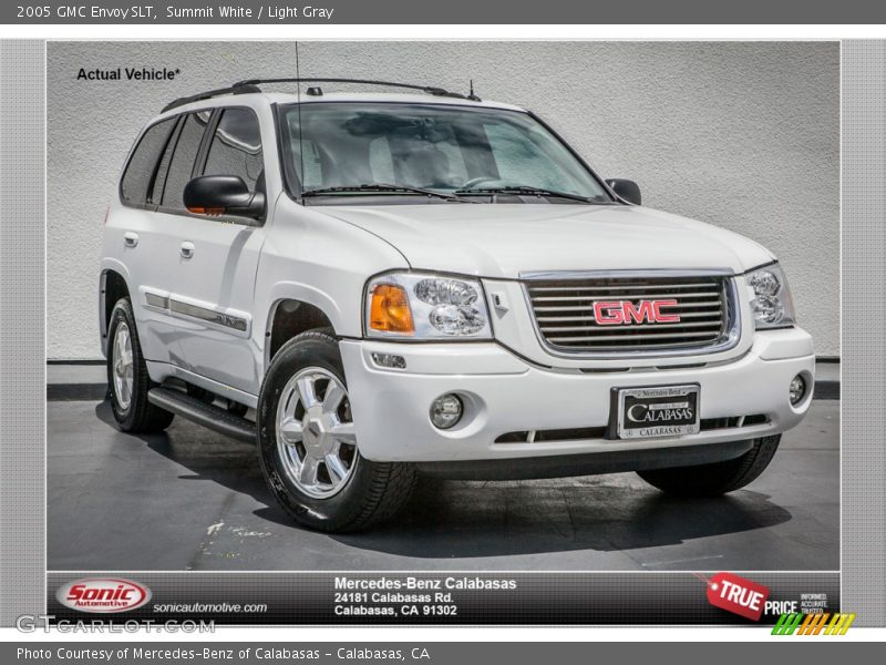 Summit White / Light Gray 2005 GMC Envoy SLT