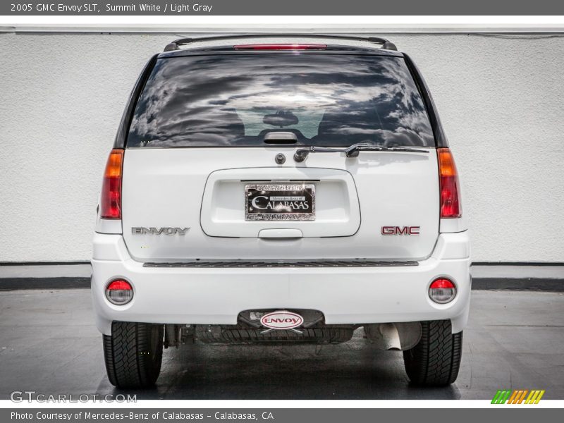 Summit White / Light Gray 2005 GMC Envoy SLT