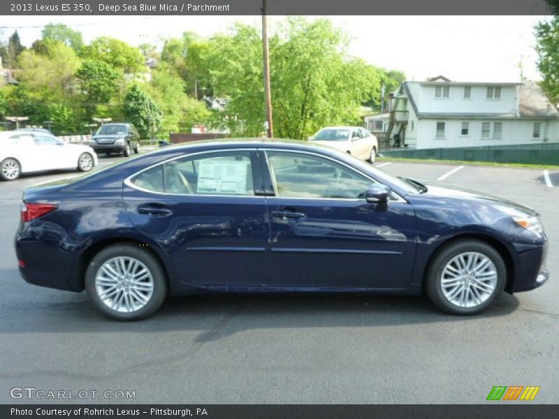 Deep Sea Blue Mica / Parchment 2013 Lexus ES 350