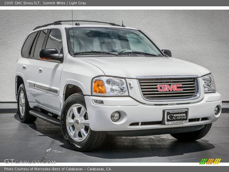 Summit White / Light Gray 2005 GMC Envoy SLT