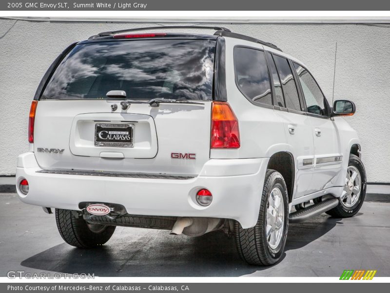 Summit White / Light Gray 2005 GMC Envoy SLT