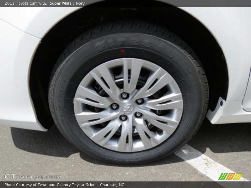 Super White / Ivory 2013 Toyota Camry LE