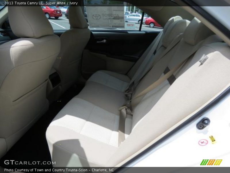 Super White / Ivory 2013 Toyota Camry LE