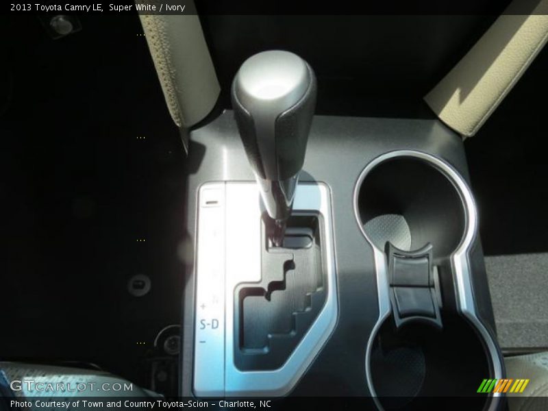 Super White / Ivory 2013 Toyota Camry LE