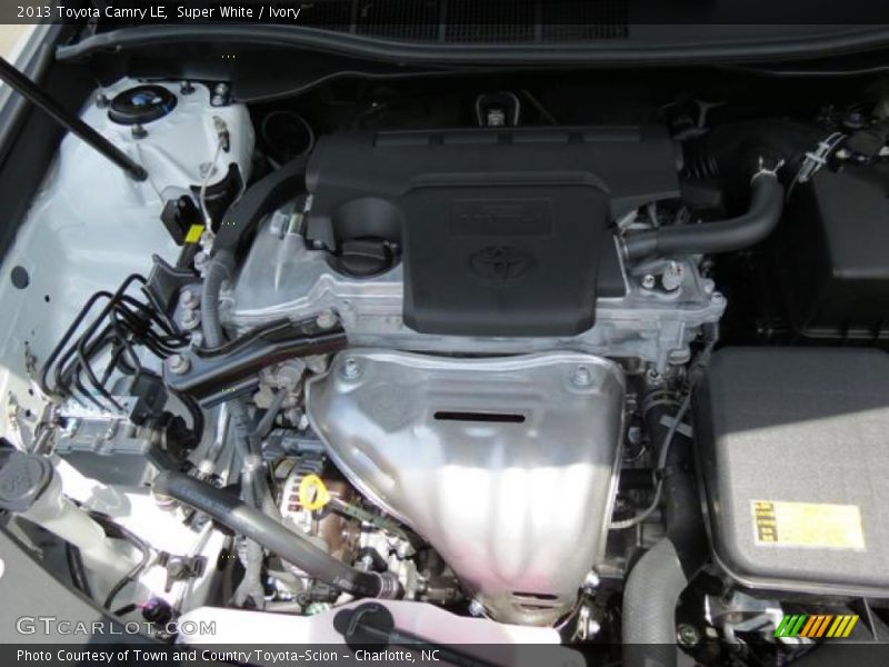 Super White / Ivory 2013 Toyota Camry LE