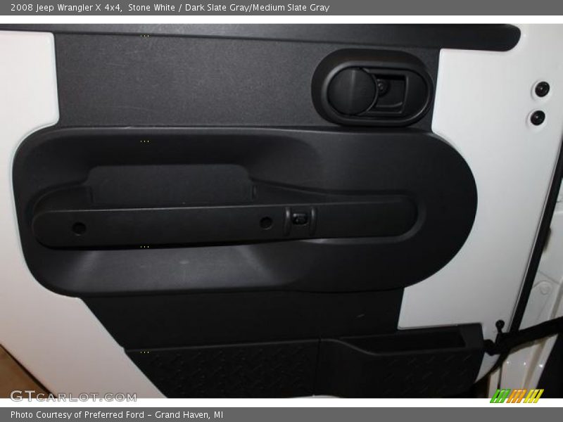 Stone White / Dark Slate Gray/Medium Slate Gray 2008 Jeep Wrangler X 4x4