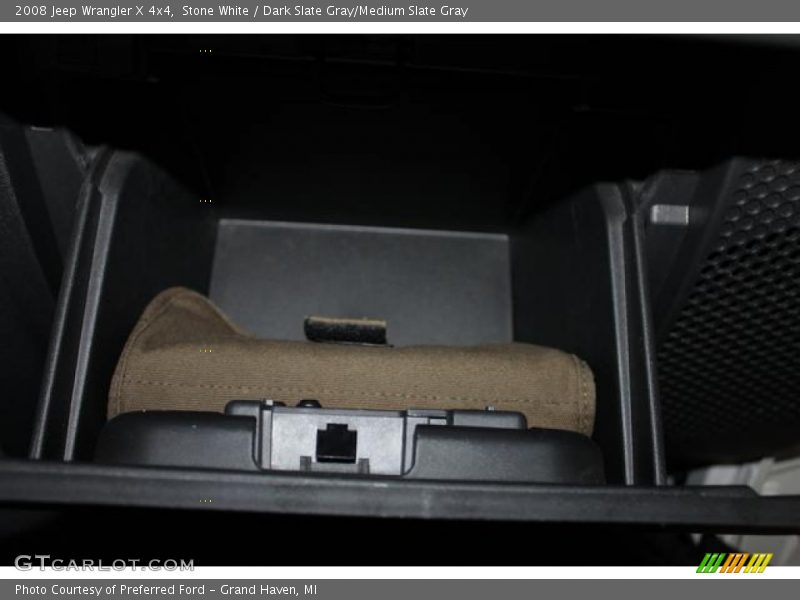 Stone White / Dark Slate Gray/Medium Slate Gray 2008 Jeep Wrangler X 4x4