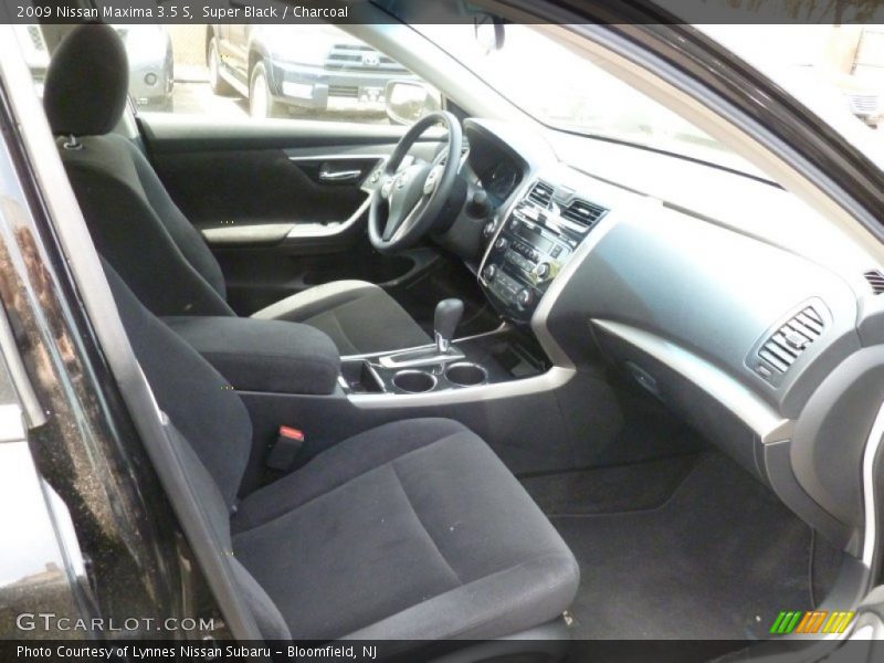 Super Black / Charcoal 2009 Nissan Maxima 3.5 S