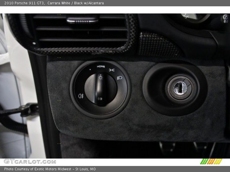 Controls of 2010 911 GT3
