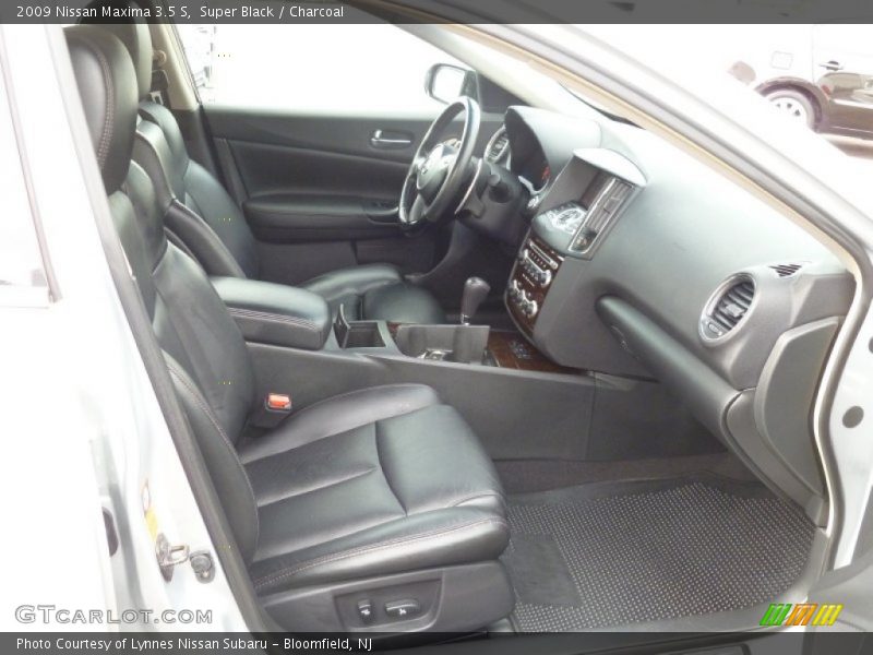 Super Black / Charcoal 2009 Nissan Maxima 3.5 S