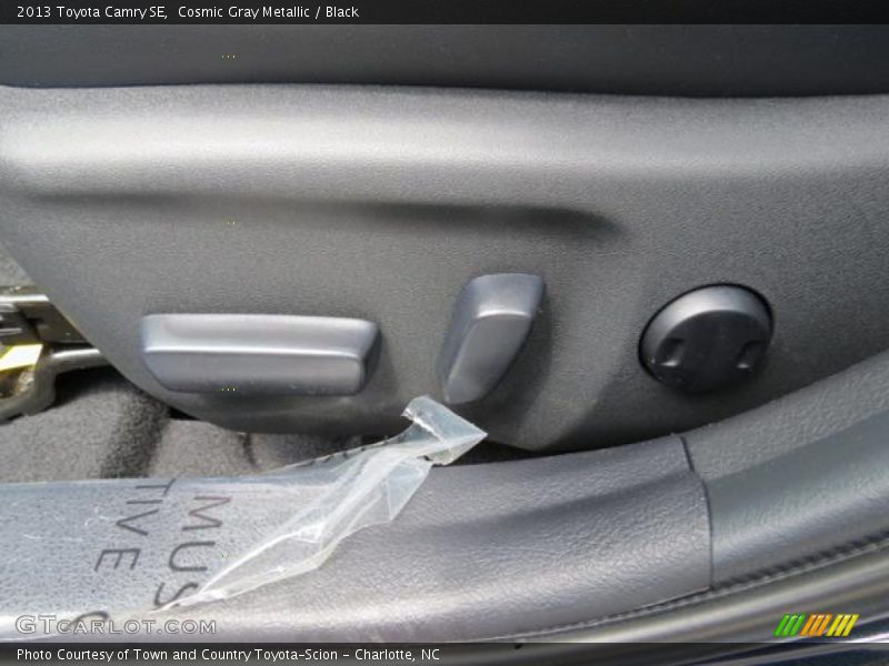 Cosmic Gray Metallic / Black 2013 Toyota Camry SE