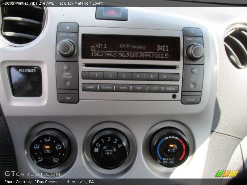 Jet Black Metallic / Ebony 2009 Pontiac Vibe 2.4 AWD