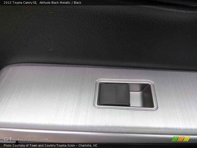 Attitude Black Metallic / Black 2013 Toyota Camry SE