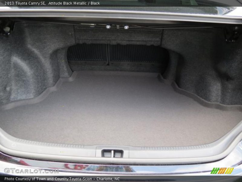 Attitude Black Metallic / Black 2013 Toyota Camry SE