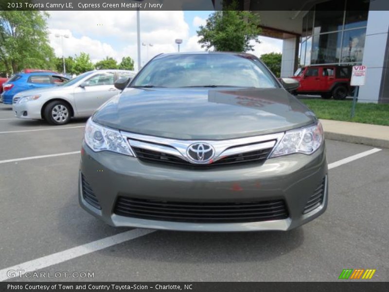 Cypress Green Metallic / Ivory 2013 Toyota Camry LE