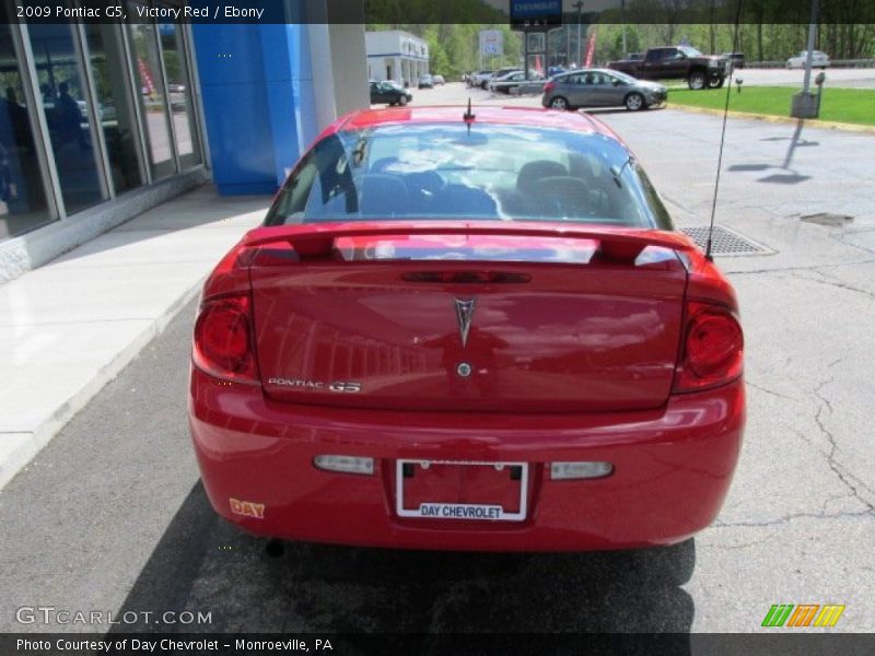 Victory Red / Ebony 2009 Pontiac G5