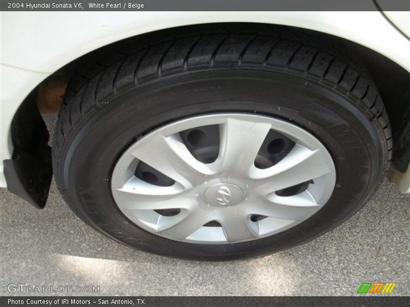 White Pearl / Beige 2004 Hyundai Sonata V6