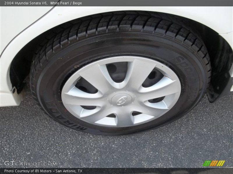 White Pearl / Beige 2004 Hyundai Sonata V6