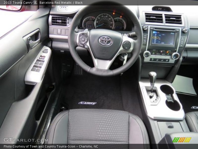 Barcelona Red Metallic / Black 2013 Toyota Camry SE