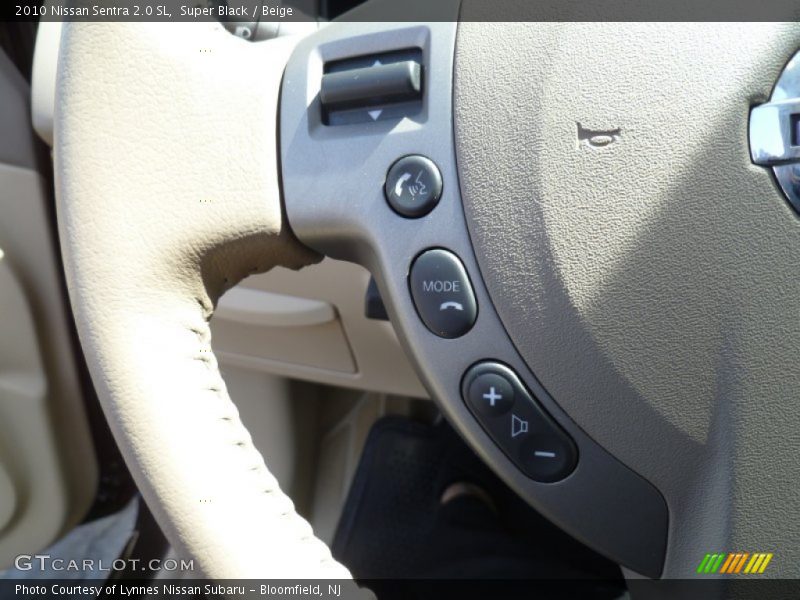 Super Black / Beige 2010 Nissan Sentra 2.0 SL
