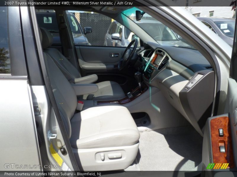 Millenium Silver Metallic / Ash Gray 2007 Toyota Highlander Limited 4WD