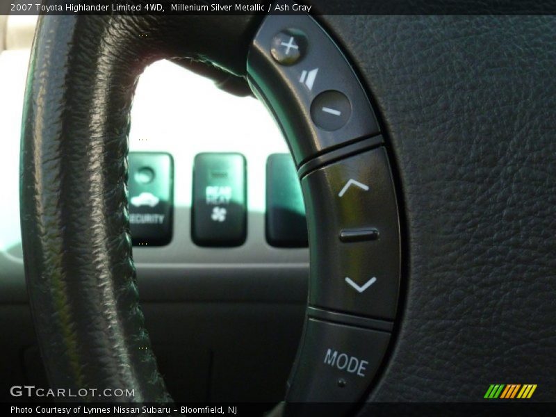 Millenium Silver Metallic / Ash Gray 2007 Toyota Highlander Limited 4WD