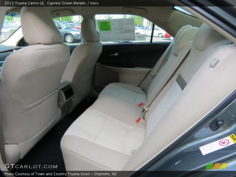 Cypress Green Metallic / Ivory 2013 Toyota Camry LE