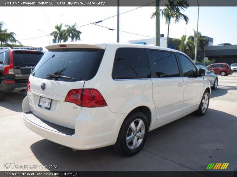 Calla Lilly White / Aero Gray 2010 Volkswagen Routan SE