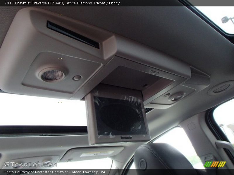 Entertainment System of 2013 Traverse LTZ AWD